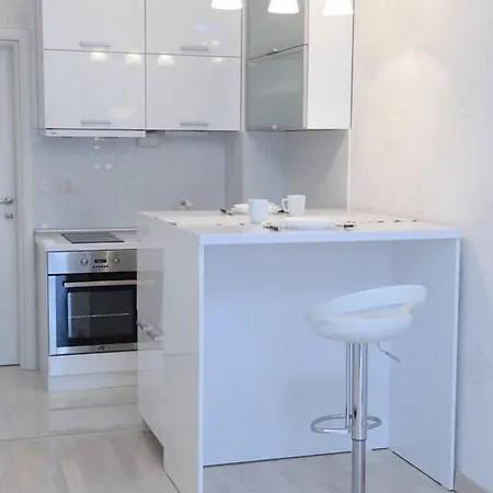 The White Studio Appartement *
